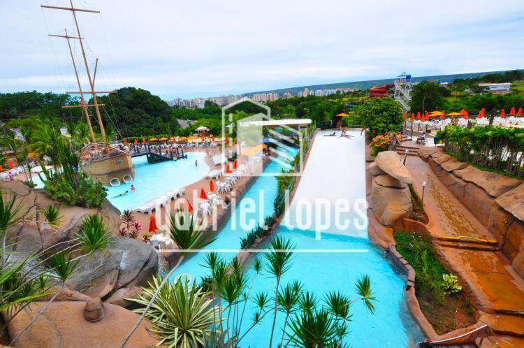 Spazzio Diroma - Com Entrada Exclusiva O Incrivel Acqua Park Apartamento Caldas Novas